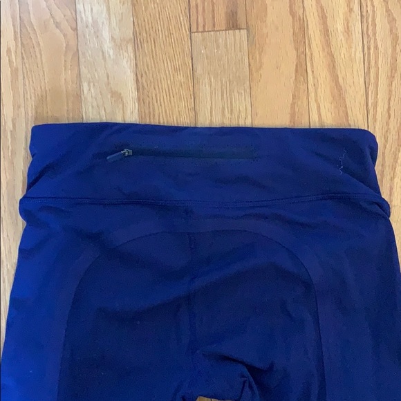 Navy 21” lulu pants - Picture 2 of 4